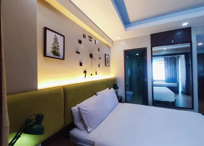 Apartment Two Palmtree Newport Boulevard Near Naia 3 Pasay Manila